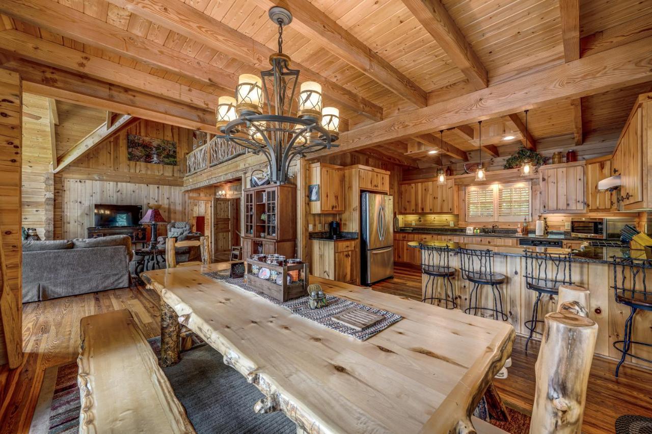 Log Haven Villa Dawsonville Luaran gambar